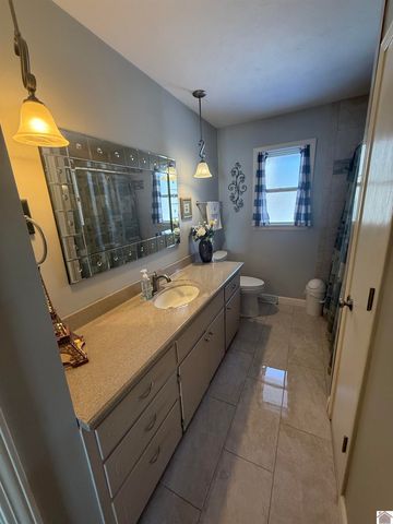 1696 Soldier Creek Rd, Benton, KY 42025