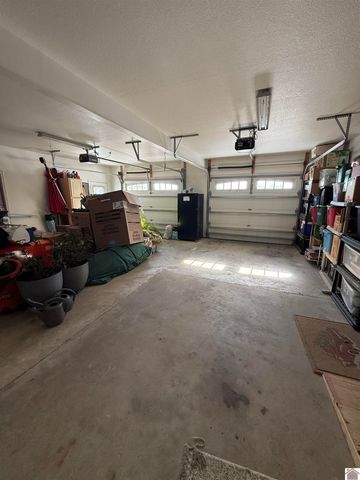 1696 Soldier Creek Rd, Benton, KY 42025