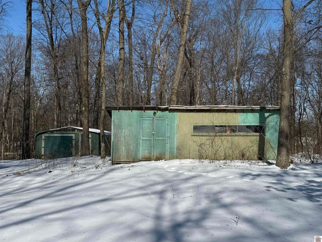 1696 Soldier Creek Rd, Benton, KY 42025