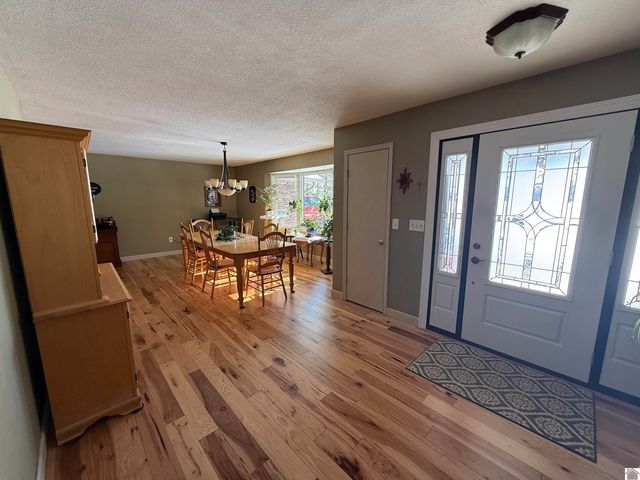 1696 Soldier Creek Rd, Benton, KY 42025