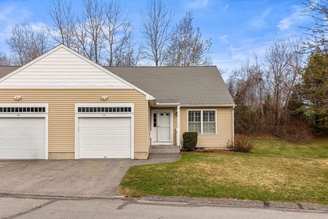 44 Angell Brook Dr 44, West Boylston, MA 01583