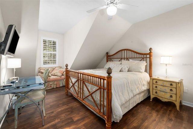 13207 SW 2ND AVENUE, Newberry, FL 32669