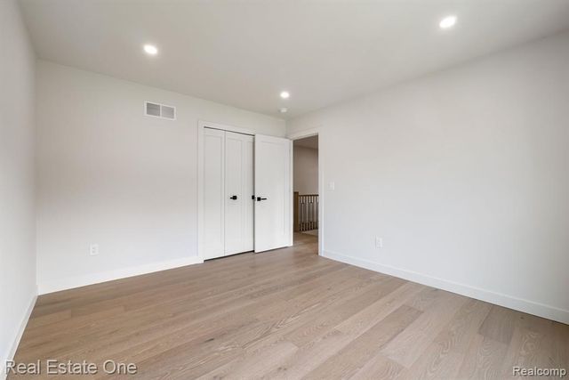 1683 Mark Hopkins Road, Bloomfield Hills, MI 48302