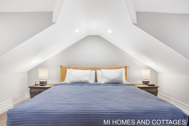 7128 116th Avenue, Fennville, MI 49408