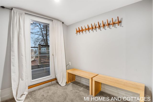 7128 116th Avenue, Fennville, MI 49408