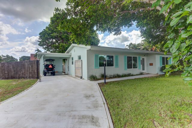 1133 7th Street, Lake Park, FL 33403