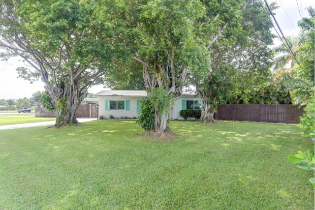 1133 7th Street, Lake Park, FL 33403