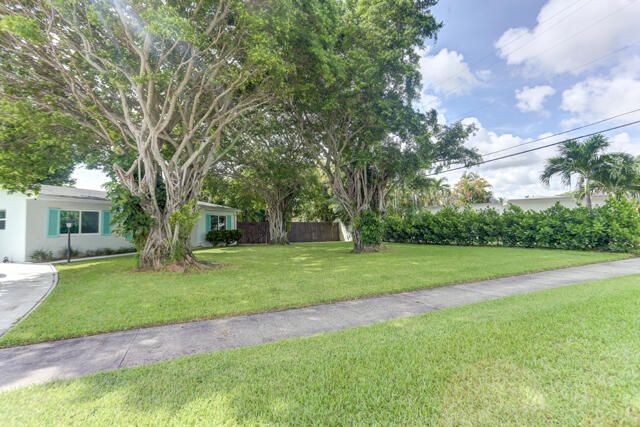 1133 7th Street, Lake Park, FL 33403