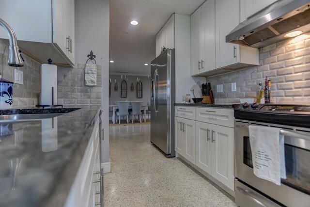 1133 7th Street, Lake Park, FL 33403