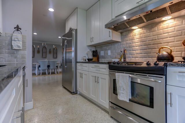 1133 7th Street, Lake Park, FL 33403