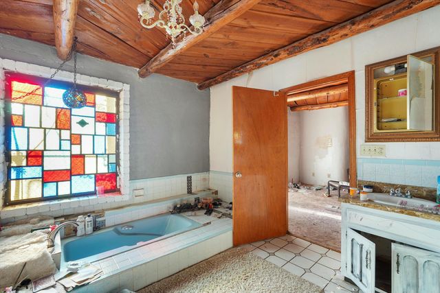 1233 Montrose Place SW, Albuquerque, NM 87105