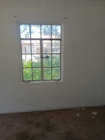 1233 Montrose Place SW, Albuquerque, NM 87105