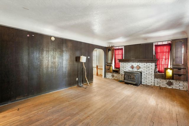 1233 Montrose Place SW, Albuquerque, NM 87105