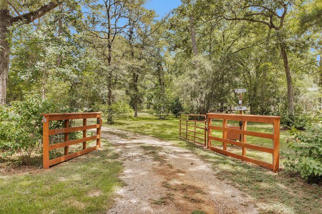 10331 Iron Ore Road, Conroe, TX 77303