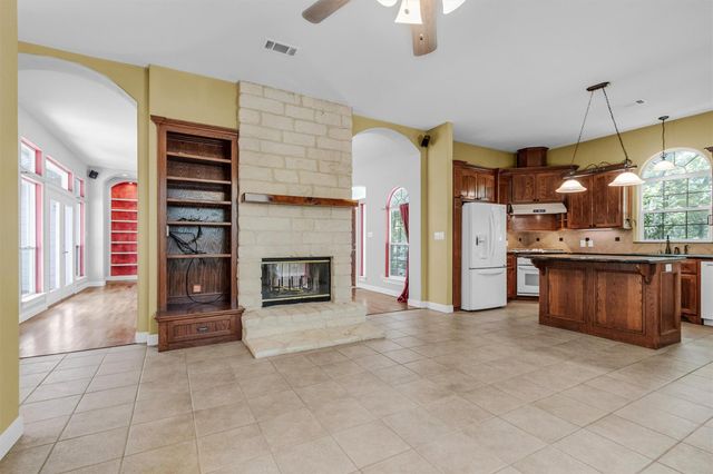 10331 Iron Ore Road, Conroe, TX 77303