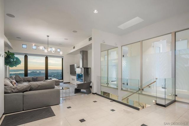 3515 UNION ST, San Diego, CA 92103