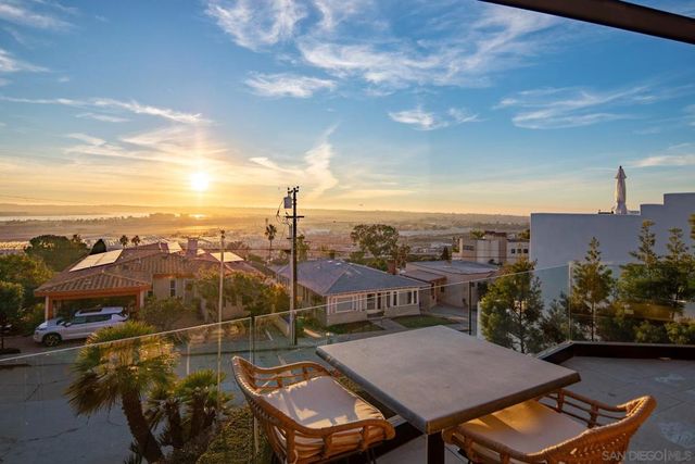 3515 UNION ST, San Diego, CA 92103