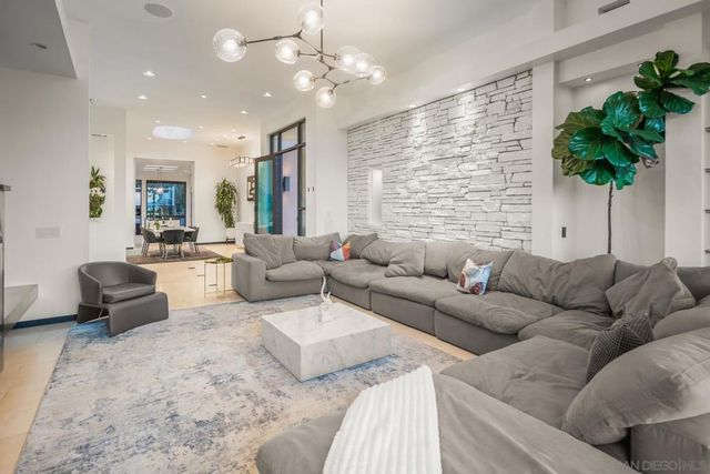 3515 UNION ST, San Diego, CA 92103