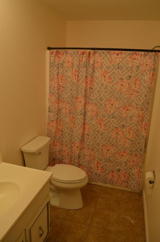 1005 Tsatanuga Road, Hixson, TN 37343