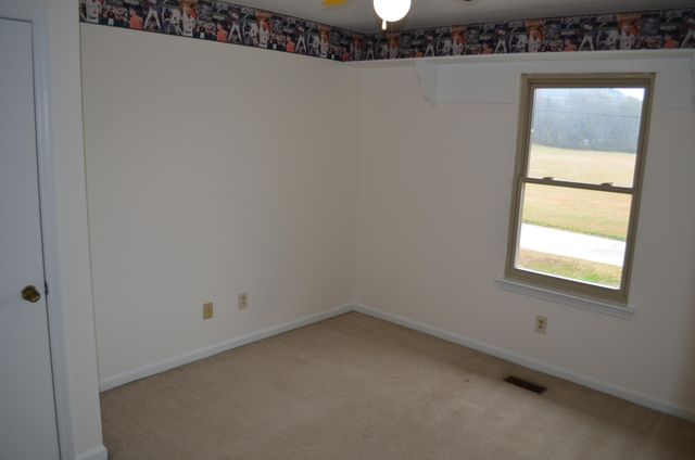 1005 Tsatanuga Road, Hixson, TN 37343