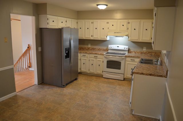 1005 Tsatanuga Road, Hixson, TN 37343