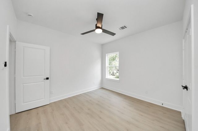 860 Rachel Street Street A, Houston, TX 77091