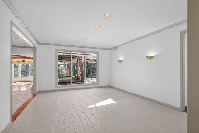 7111 E Ridge Drive, Shreveport, LA 71106