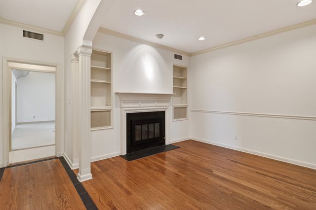 7111 E Ridge Drive, Shreveport, LA 71106