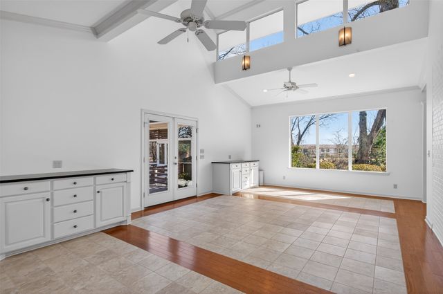 7111 E Ridge Drive, Shreveport, LA 71106