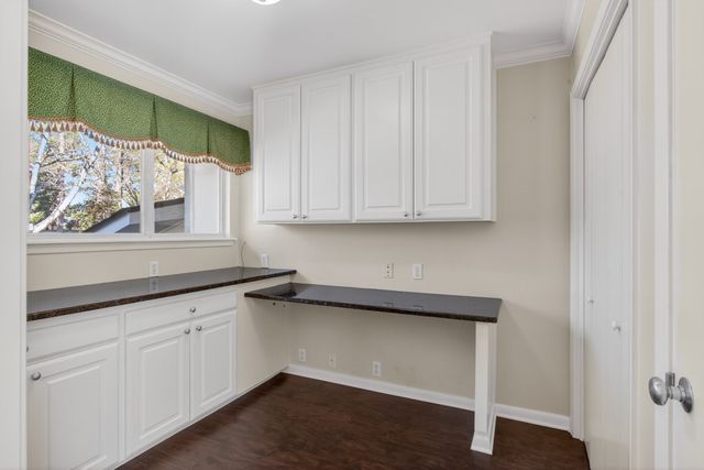 7111 E Ridge Drive, Shreveport, LA 71106