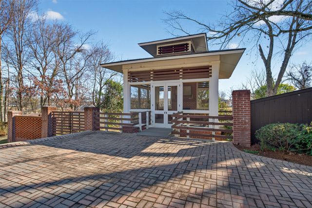 7111 E Ridge Drive, Shreveport, LA 71106