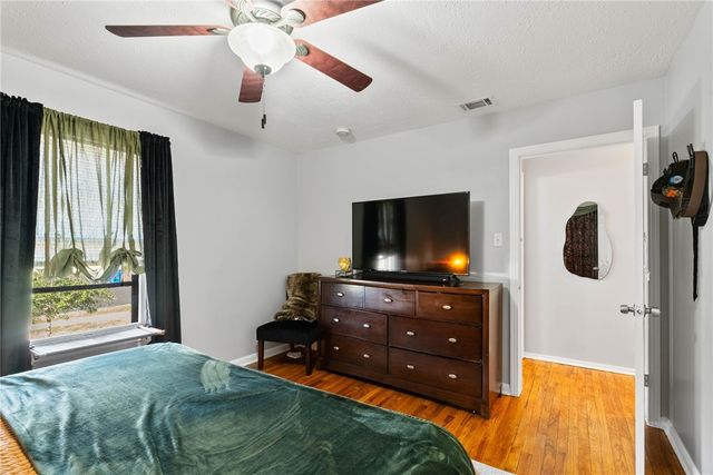 1214 Stratton Dr, Corpus Christi, TX 78412