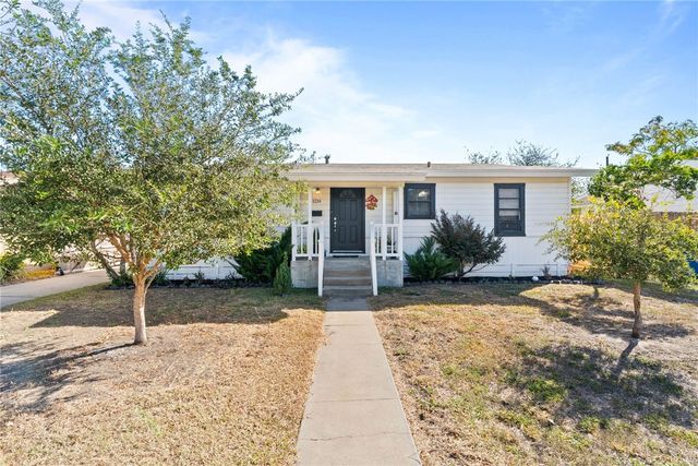 1214 Stratton Dr, Corpus Christi, TX 78412