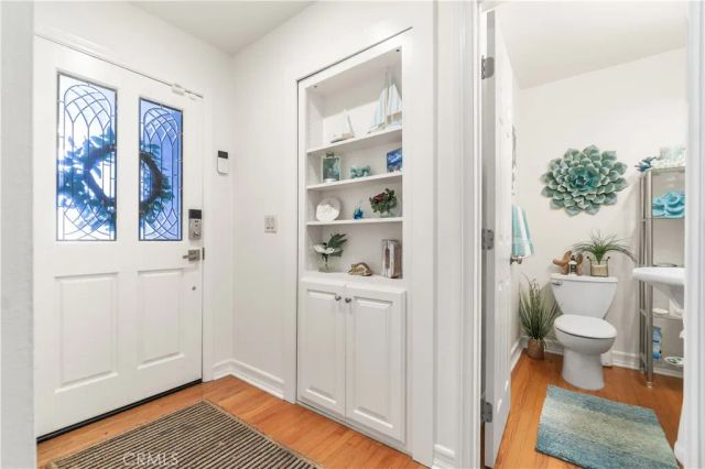 263 Corona Avenue, Long Beach, CA 90803