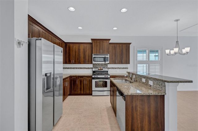 11842 FOREST PARK CIRCLE, Bradenton, FL 34211