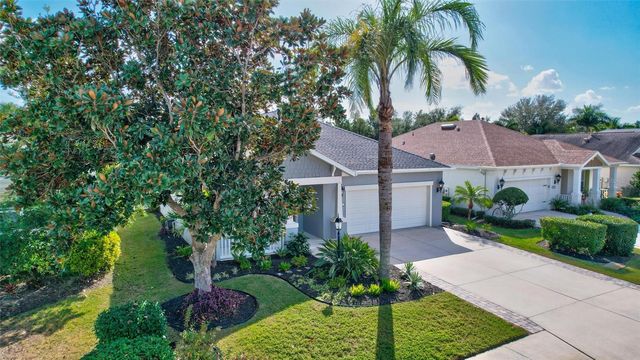 11842 FOREST PARK CIRCLE, Bradenton, FL 34211