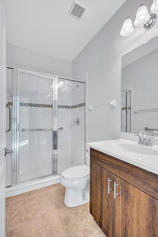 11842 FOREST PARK CIRCLE, Bradenton, FL 34211