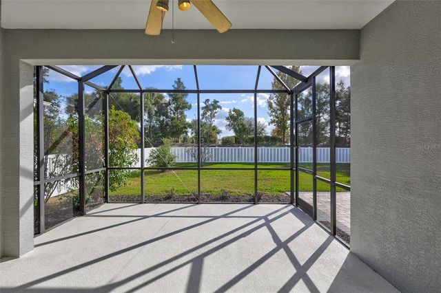 11842 FOREST PARK CIRCLE, Bradenton, FL 34211