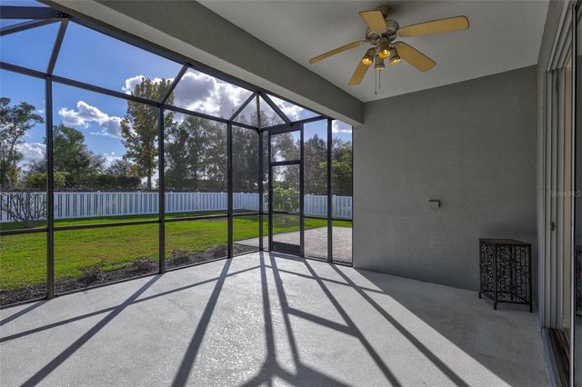 11842 FOREST PARK CIRCLE, Bradenton, FL 34211