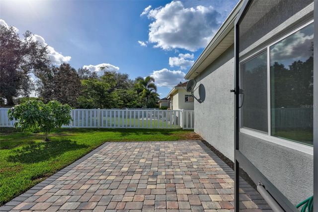 11842 FOREST PARK CIRCLE, Bradenton, FL 34211