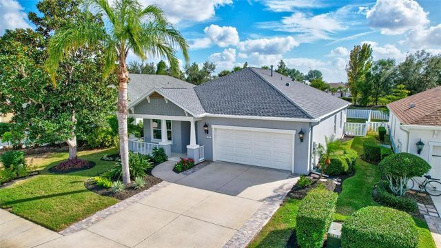 11842 FOREST PARK CIRCLE, Bradenton, FL 34211
