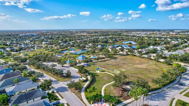 11842 FOREST PARK CIRCLE, Bradenton, FL 34211