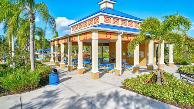 11842 FOREST PARK CIRCLE, Bradenton, FL 34211