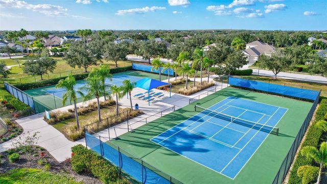 11842 FOREST PARK CIRCLE, Bradenton, FL 34211