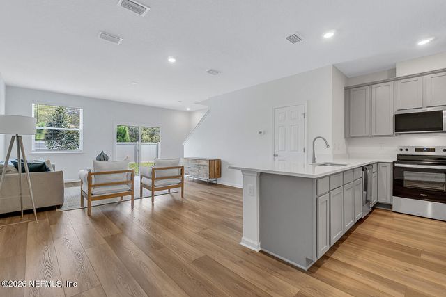 24 BEACH PALM Court, St. Augustine, FL 32086