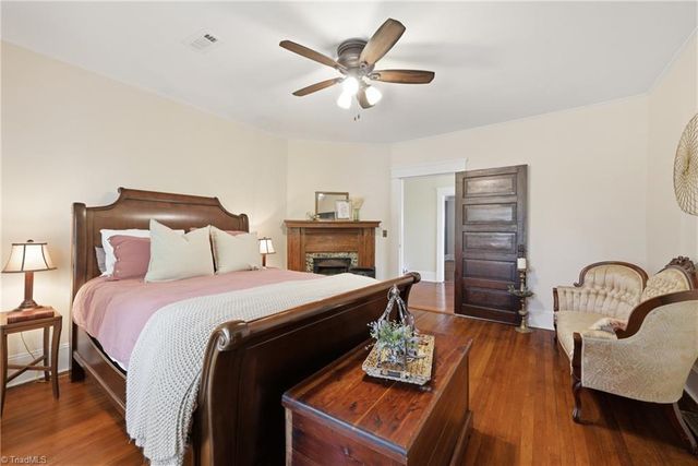 8 Vance Street, Lexington, NC 27292