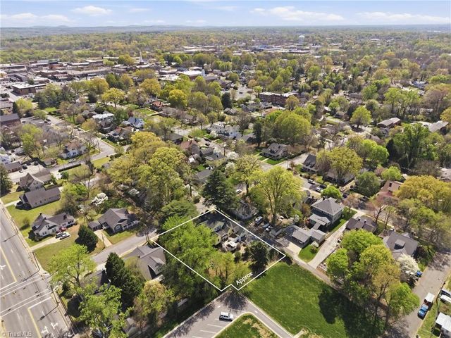8 Vance Street, Lexington, NC 27292