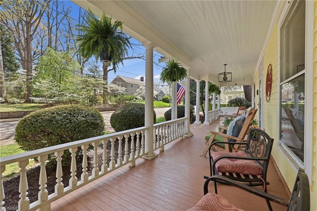 8 Vance Street, Lexington, NC 27292