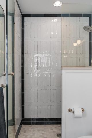 853 Sauganash DRIVE, Fontana, WI 53125