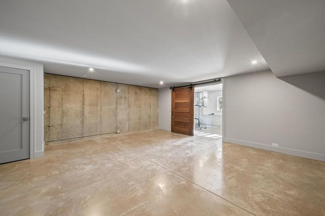 853 Sauganash DRIVE, Fontana, WI 53125